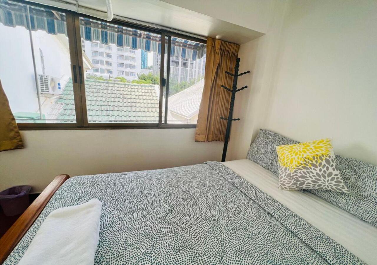 Reehouse@Soi Cowboy/Asoke Bts Hotel Банкок Екстериор снимка