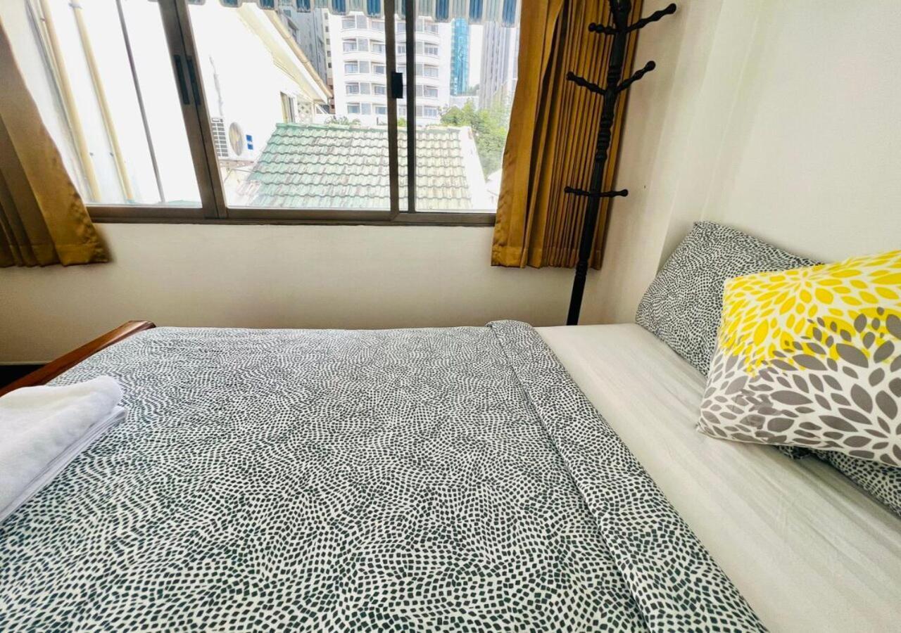 Reehouse@Soi Cowboy/Asoke Bts Hotel Банкок Екстериор снимка