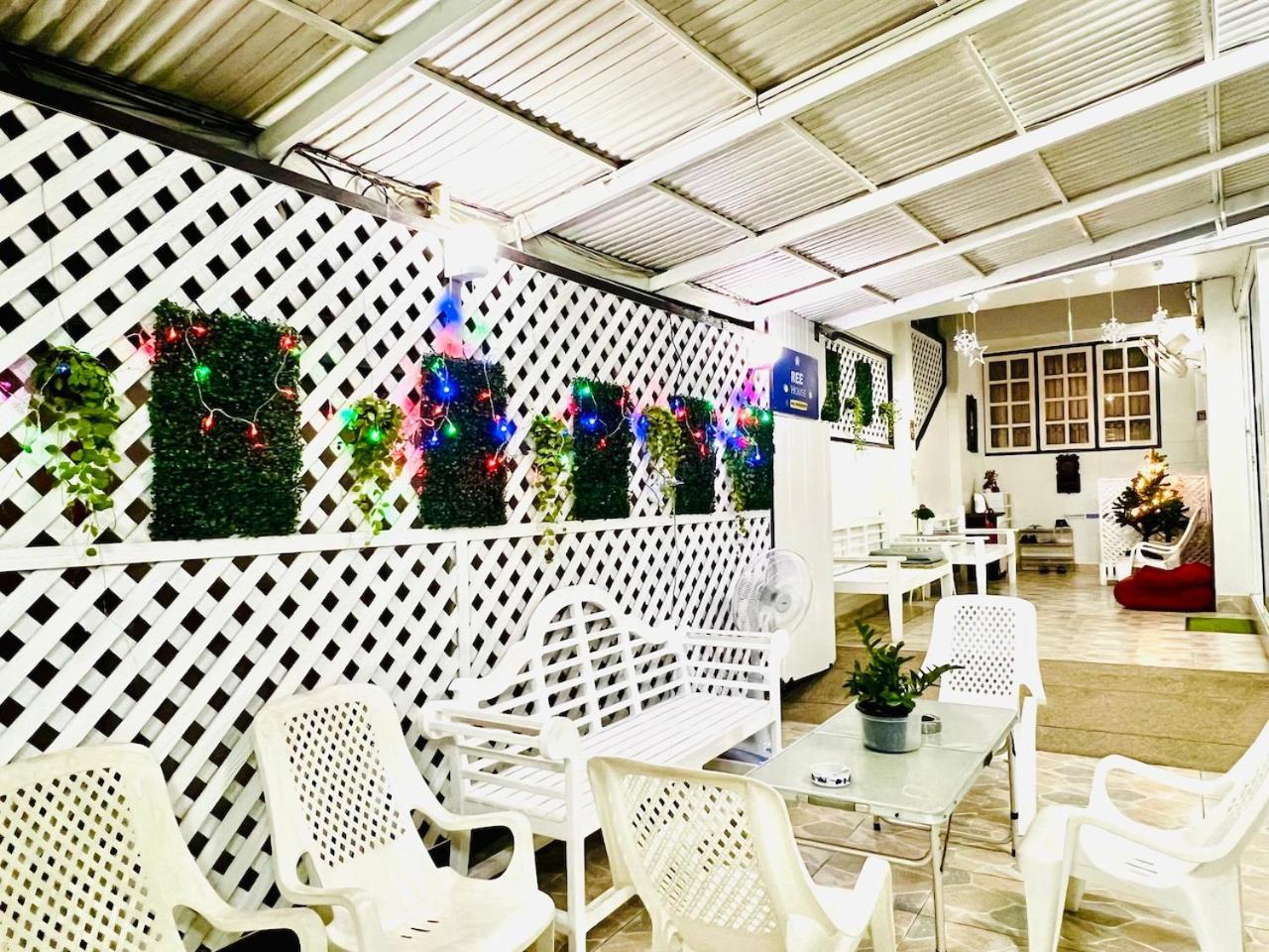 Reehouse@Soi Cowboy/Asoke Bts Hotel Банкок Екстериор снимка